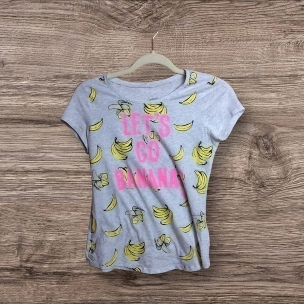 Justice gray let’s go bananas short sleeve T-shirt. 14/16 XL.